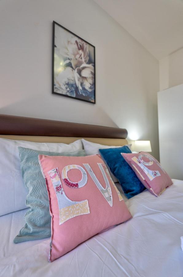 Apartman Teona Apartment ซลาตีบอร์ ภายนอก รูปภาพ